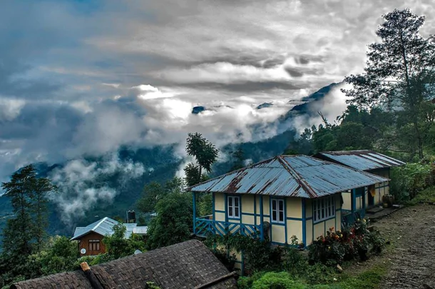 Kalimpong Tour Package