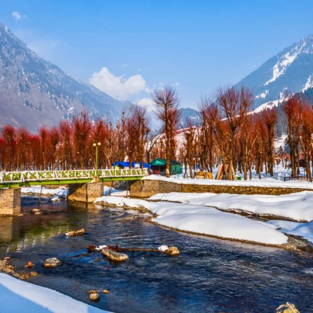 Top attractions in Kashmir