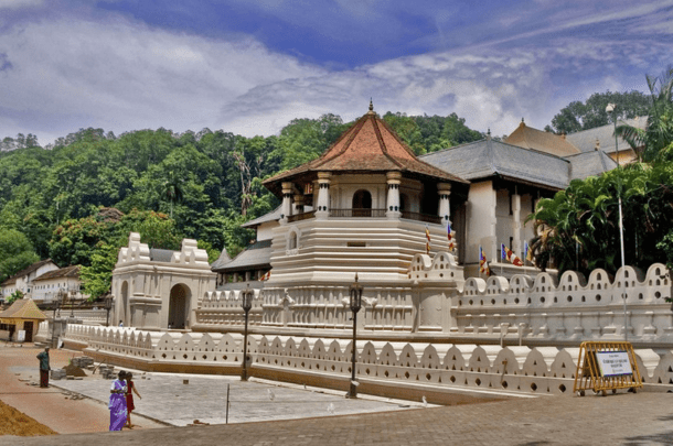 Tooth relic temple Kandy