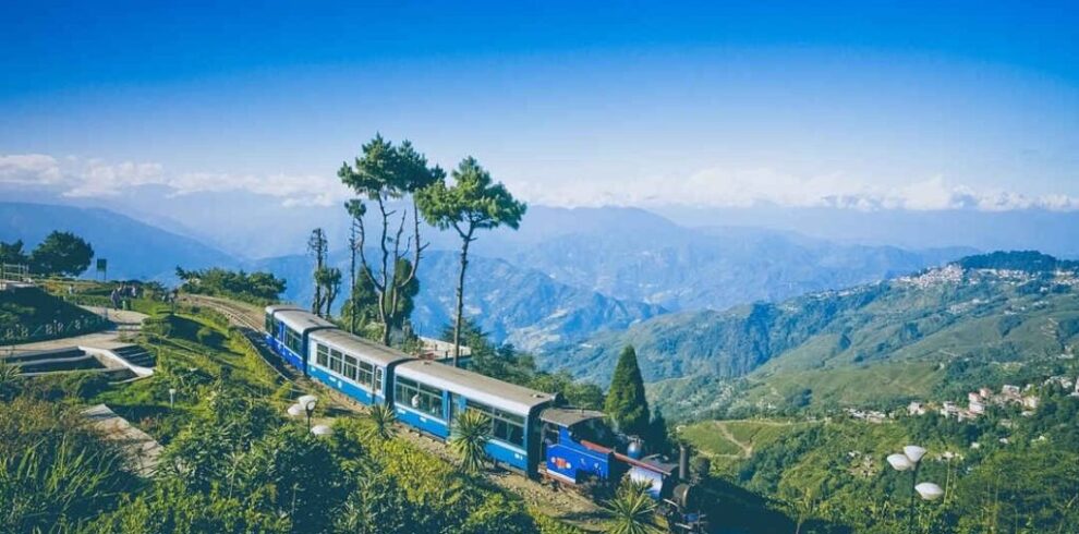 Darjeeling Tour Packages from Mumbai
