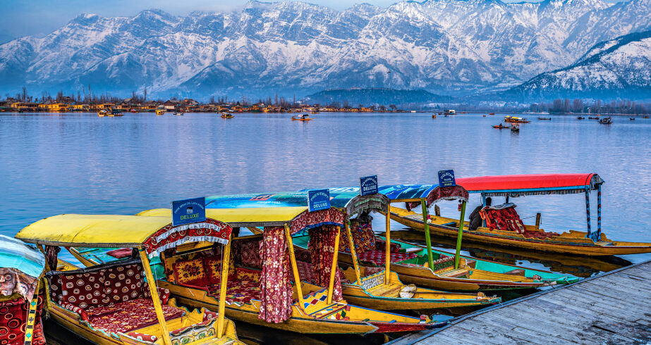 Kashmir Tour Package from Kolkata