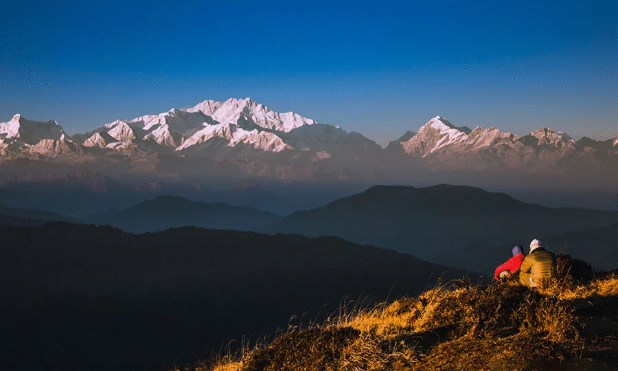 Best time to visit Sandakphu trek